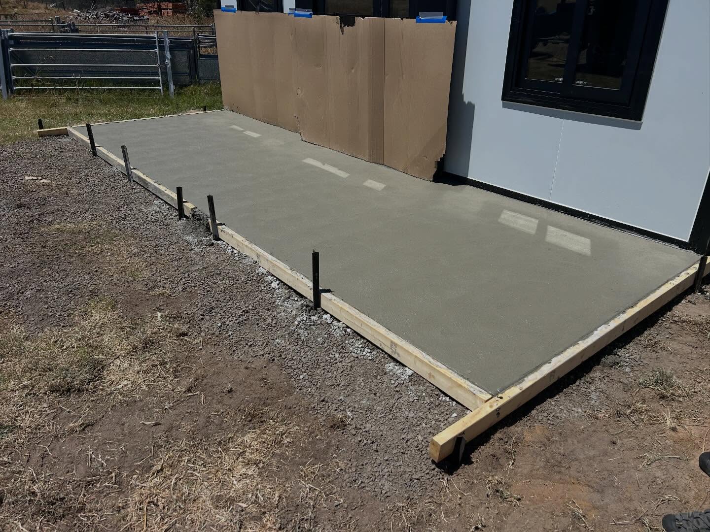 Concrete finishing work by Select Civil Group in the Geelong region